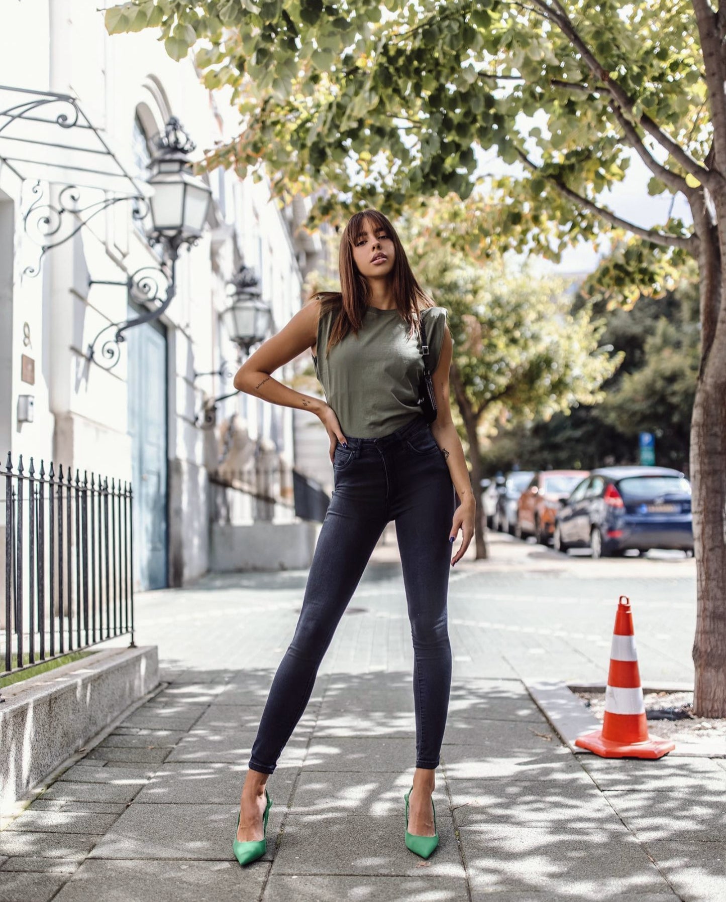 High Waist Skinny Jeans In Dark Washed Grey